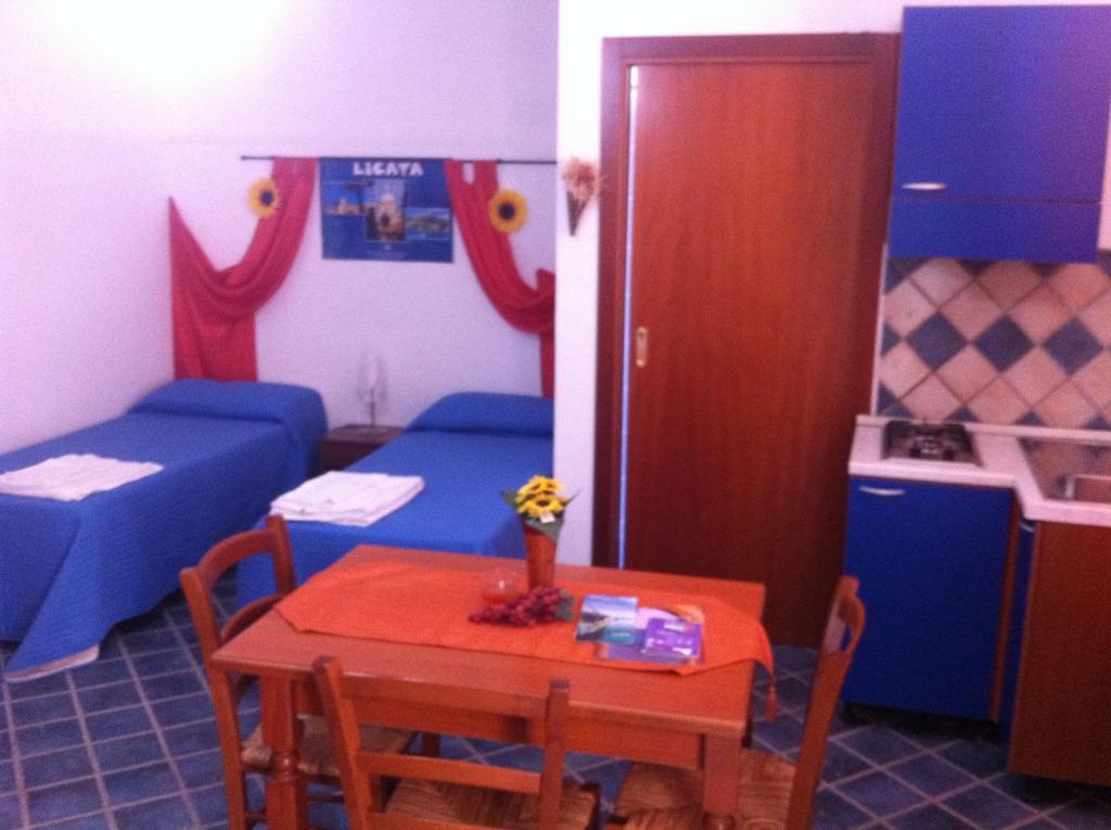 Case Albergo Al Cortiletto Ликата Екстериор снимка